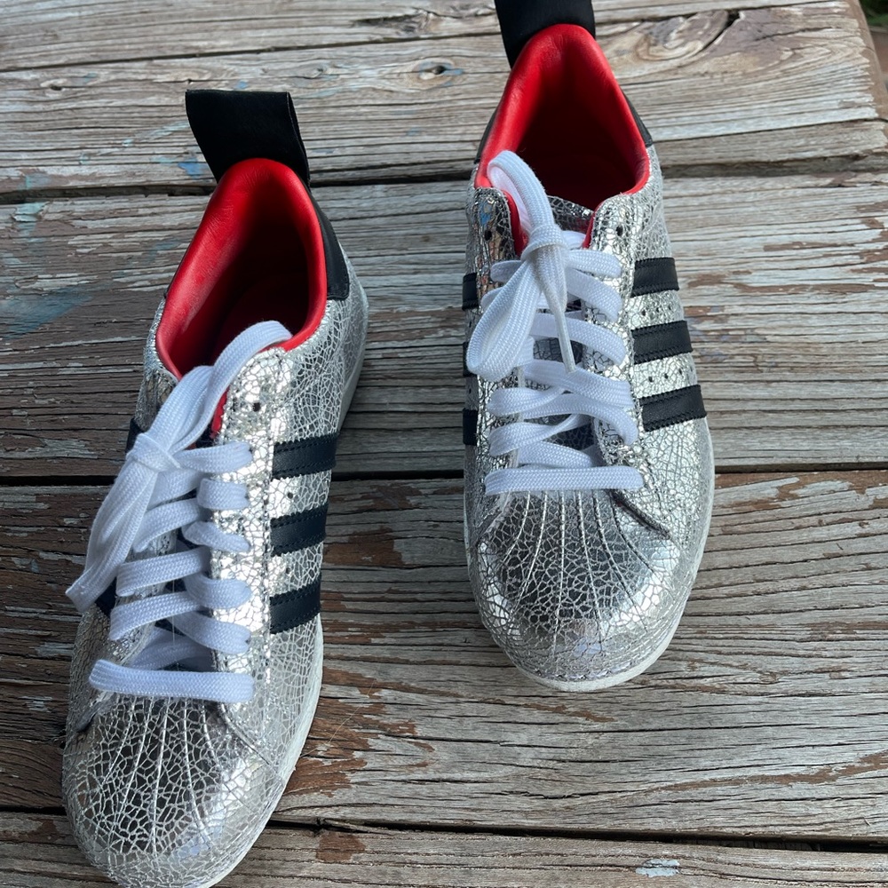 Adidas Originals Superstar size 7.5 women’s